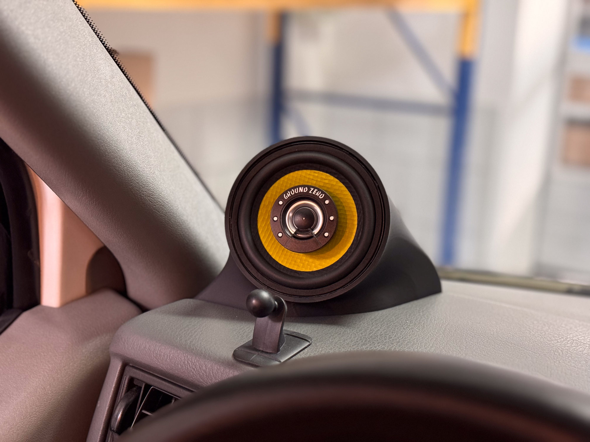 VW T4 Lautsprecheradapter für das Armaturenbrett
