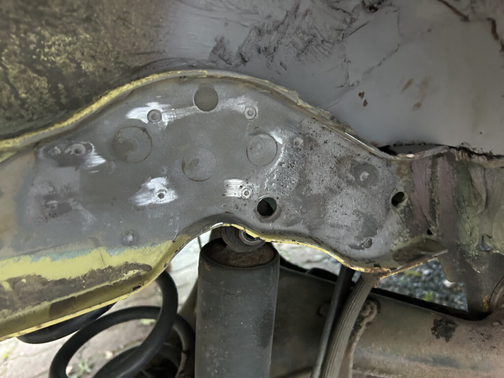 VW T4 Verstärkungsblech-Restauration Schritt 6