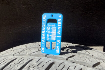 Delta Garage - Reifen-Tester